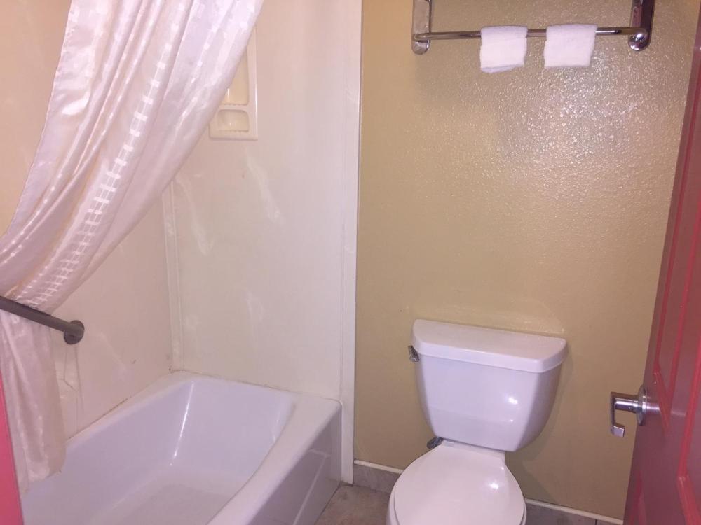 Double Room with Two Double Beds interior